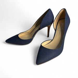 Navy Blue women’s High Heels / Pumps
Size 8